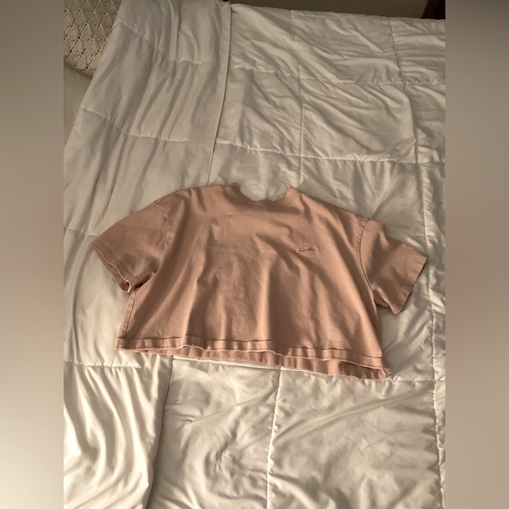 Women's Nike top